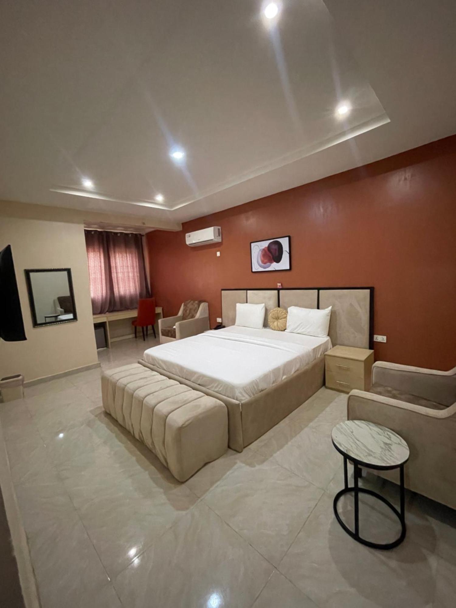Nexus Xpress Hotel Abudża Zewnętrze zdjęcie